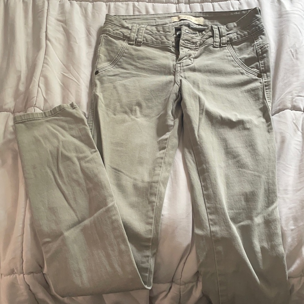 Skinny leg grey hawke girl jeans size 26